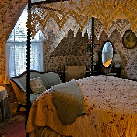 The Old Tower House Bed & Breakfast 노스 벤드 외부 사진