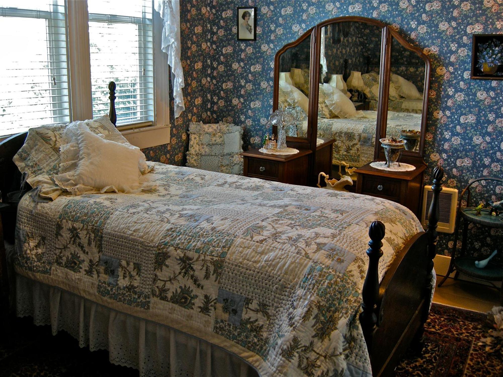 The Old Tower House Bed & Breakfast 노스 벤드 외부 사진
